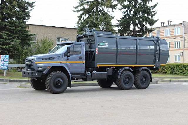Мусоровоз с боковой загрузкой КО-440-5У