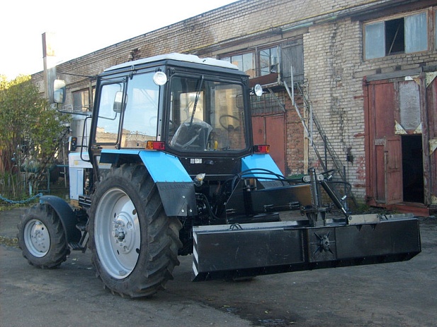 Грейдерный планировочный отвал пу-2400