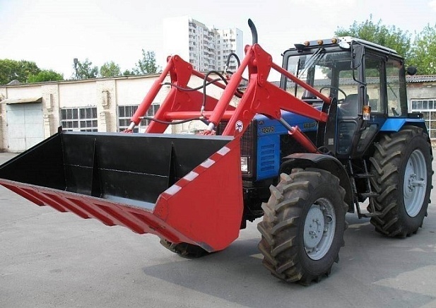 Погрузчик фронтальный навесной ПФН-500М (КУН)