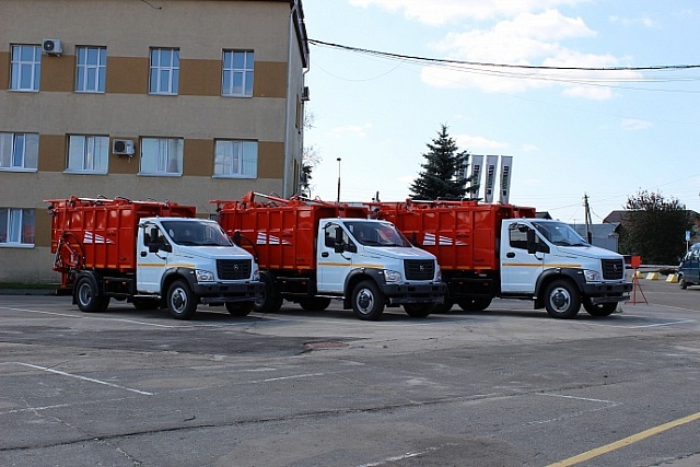 Мусоровоз с задней загрузкой KBR-P6N