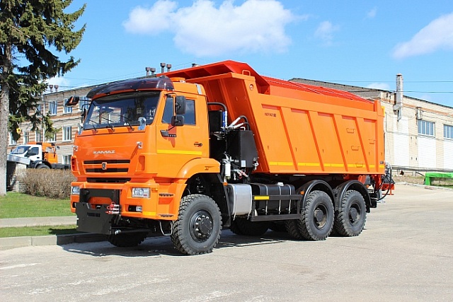 Комбинированная дорожная машина КО-829С1-03