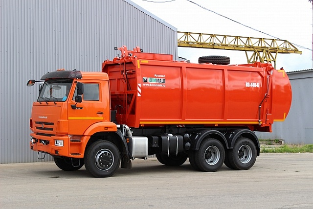Мусоровоз с боковой загрузкой КО-440-6